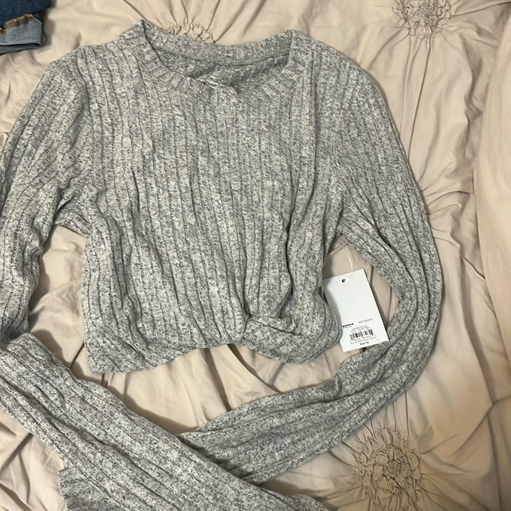 grey sweater